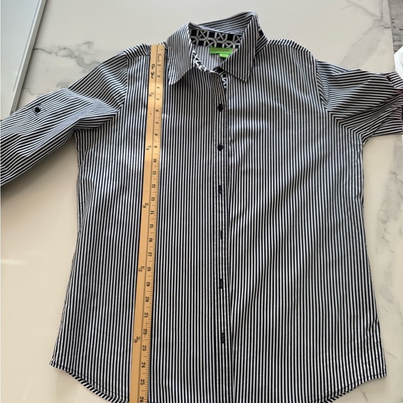 Island Republic Blue and White Striped Button-Up Shirt. Size L - Picture 5 of 5